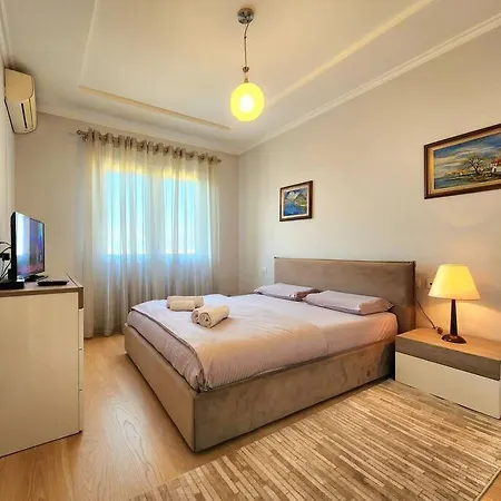 Riverside Flat W/ Free Parking & 24h Self Check-in 公寓