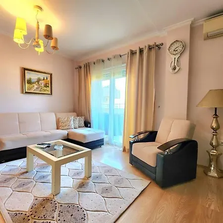 Riverside Flat W/ Free Parking & 24h Self Check-in 公寓